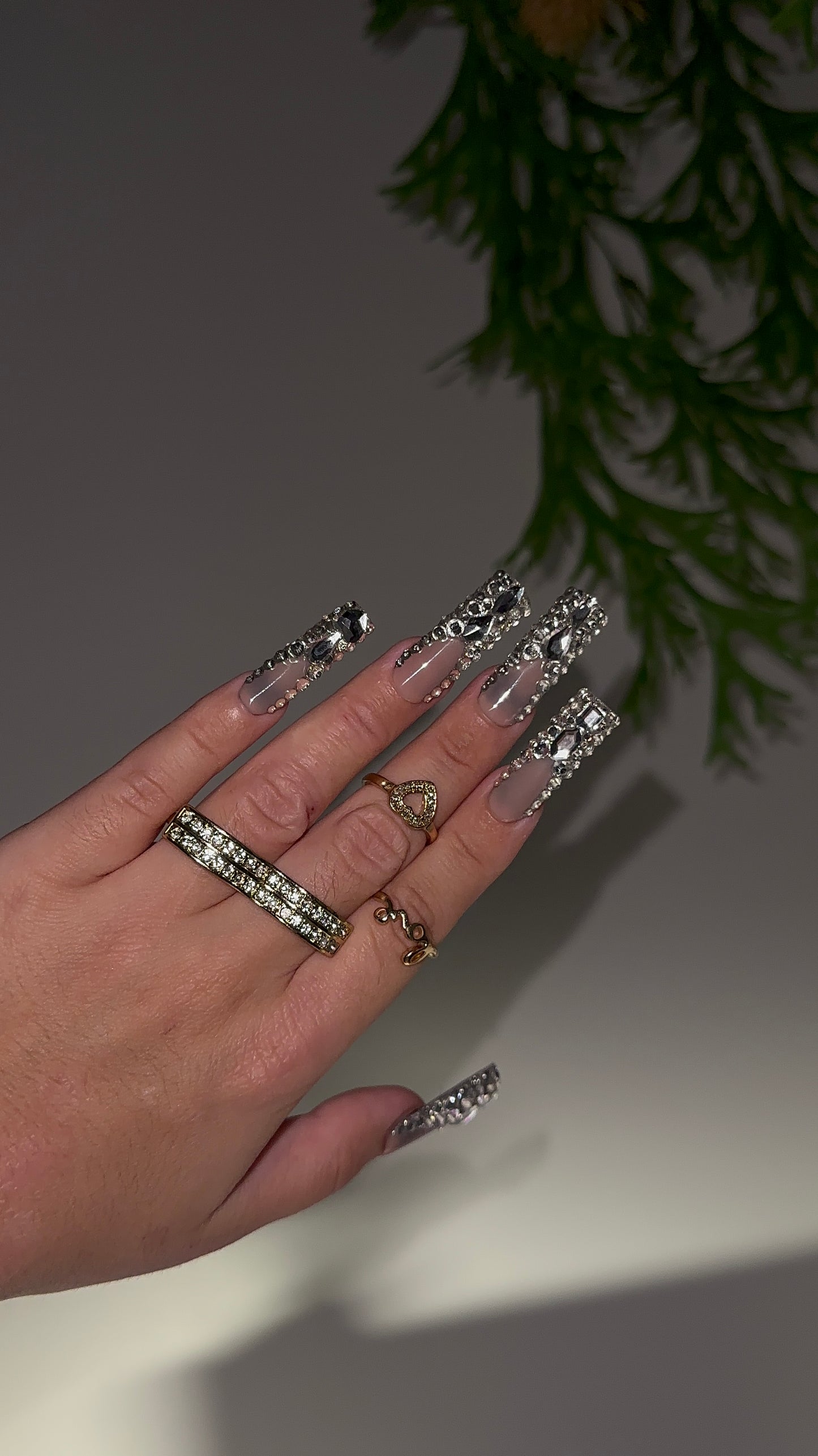ICE ME OUT French Tips